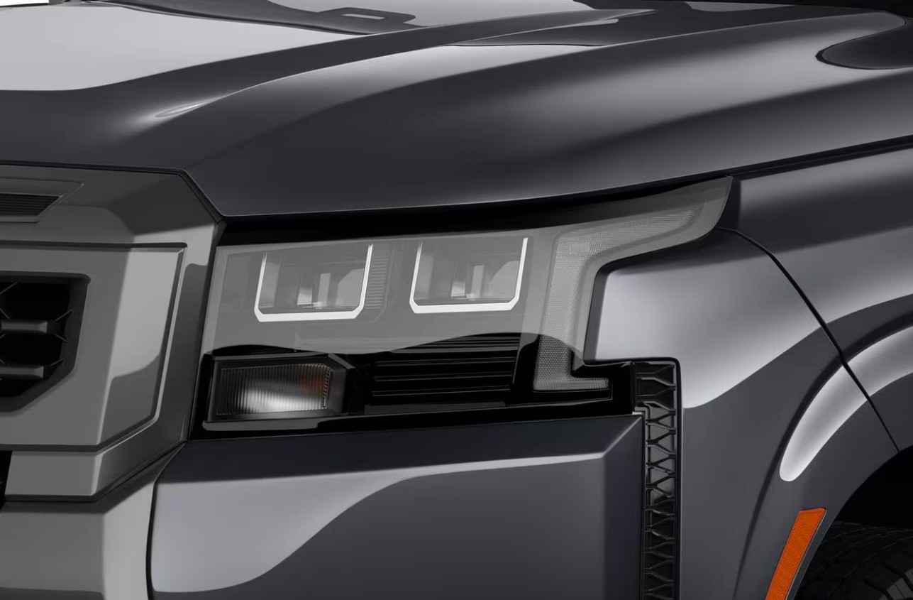 2026 Nissan Frontier front lighting and grille