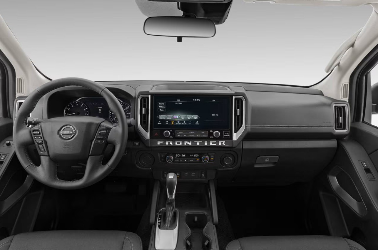 2026 Nissan Frontier interior