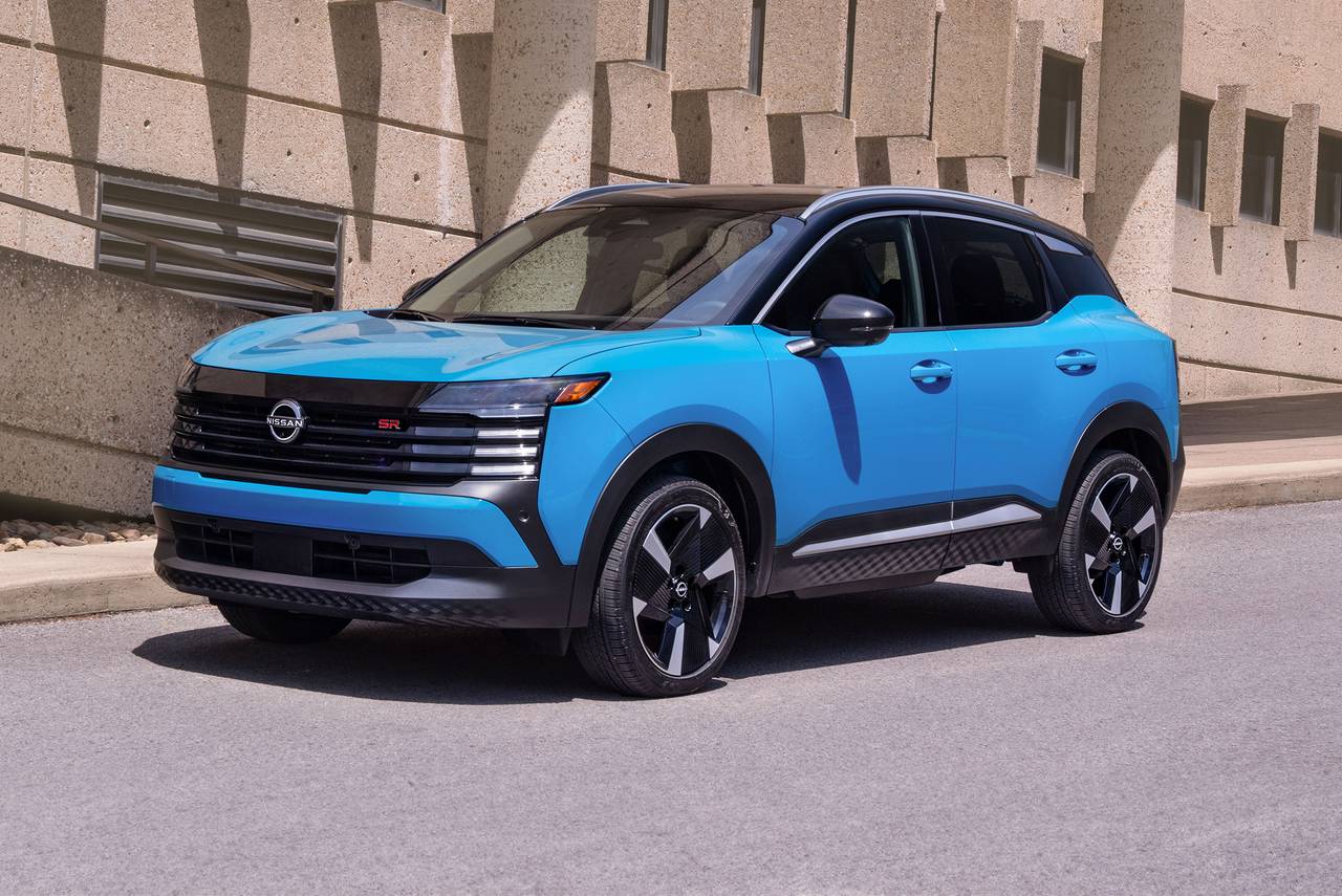 2026 Nissan Kicks front exterior