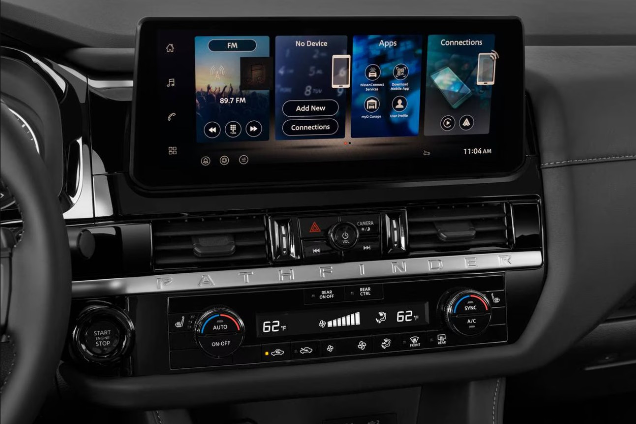 2026 Nissan
Pathfinder dashboard technology