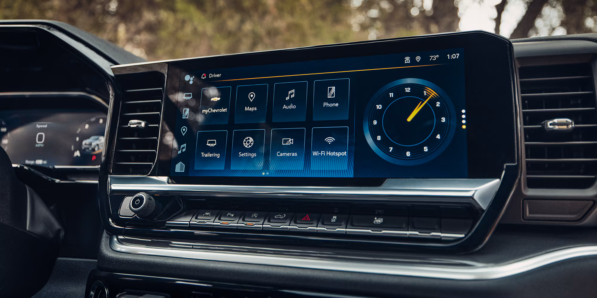 2026 Chevrolet Silverado interior technology