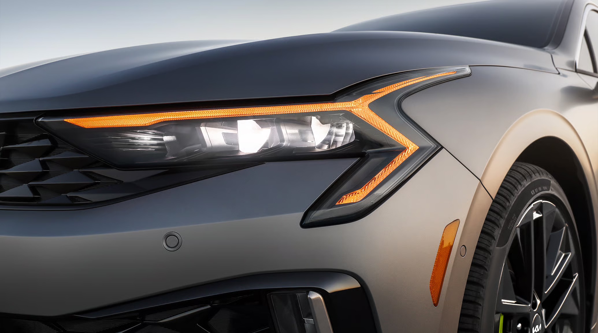 2026 Kia K5 exterior view highlighting sedan design.