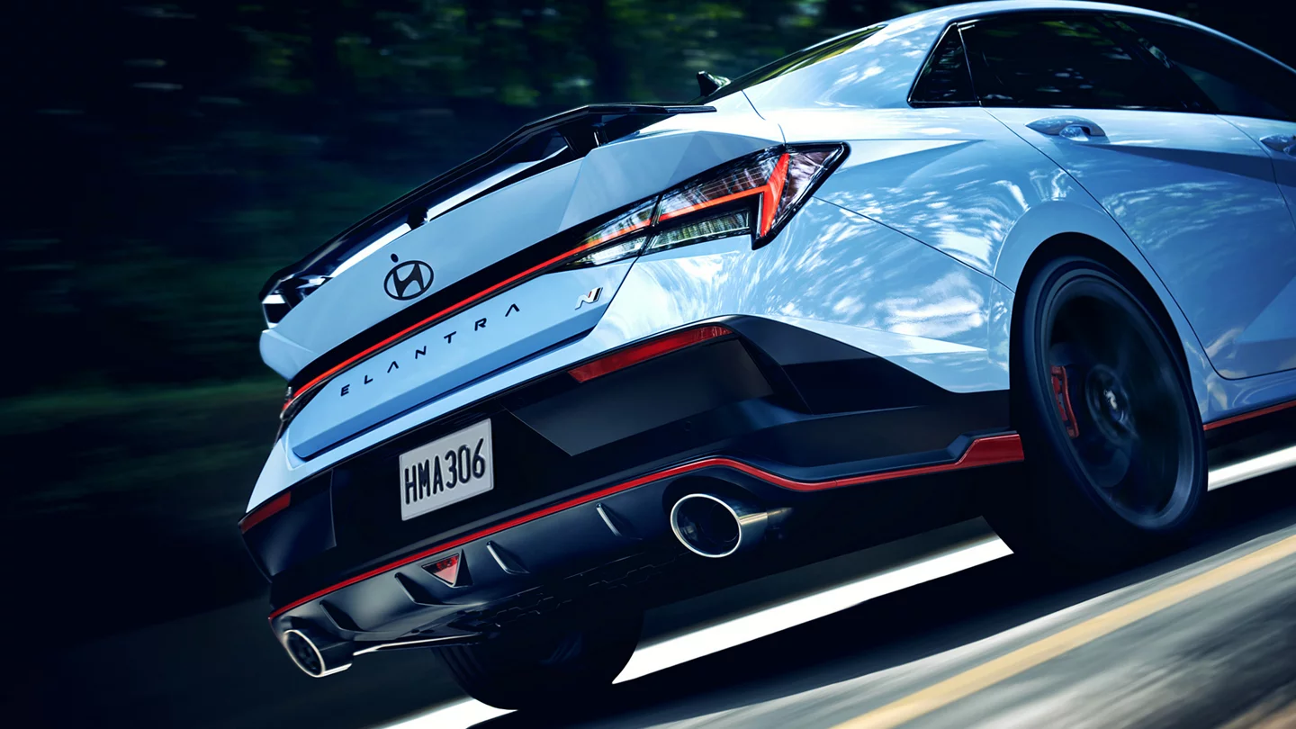 Hyundai Elantra exterior design